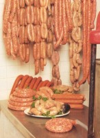 Производство колбасы и сосисок